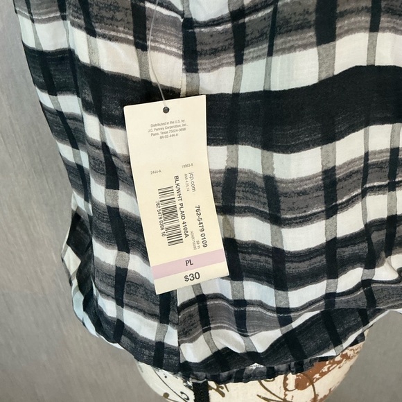 a.n.a Black and White Checkered Blouse Size P/L - Picture 6 of 9